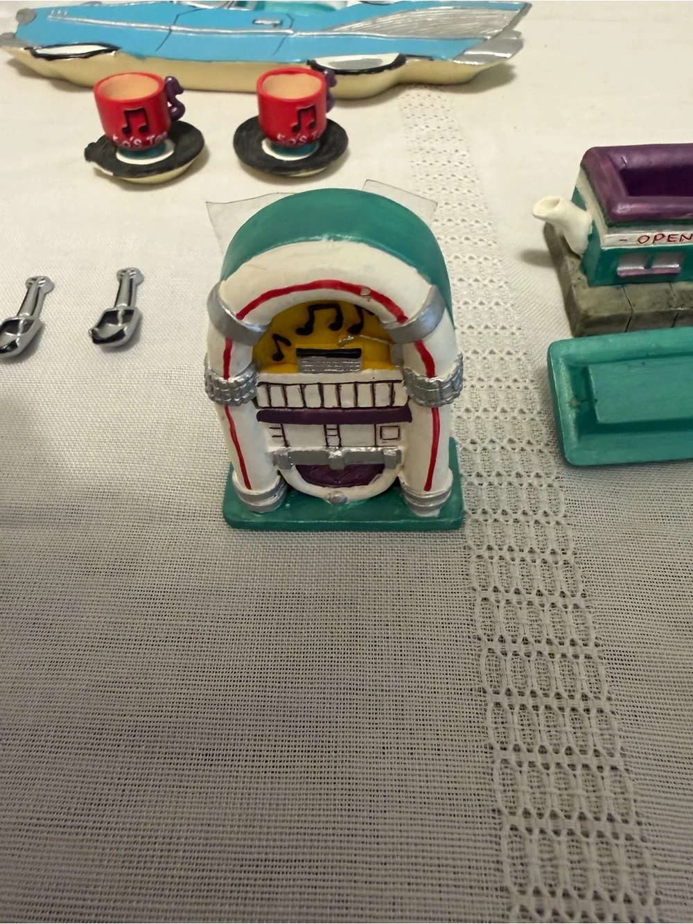 1995 Promo Accents by Val, Ltd. 1950s diner-themed collectible set